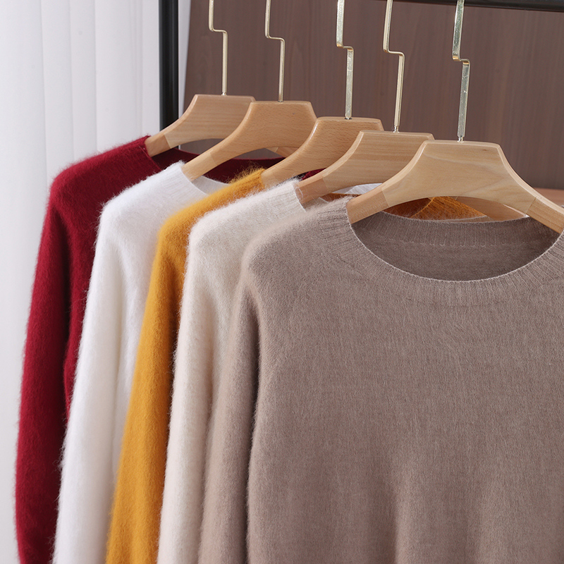Winter Clothing Line - Jesienno-zimowy sweter z kaszmirem i norką,