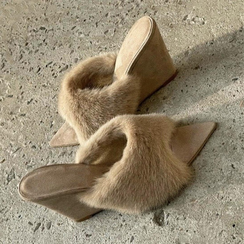Puszyste damskie kapcie-klapki – Winter Clothing Women'S recenzja i cena