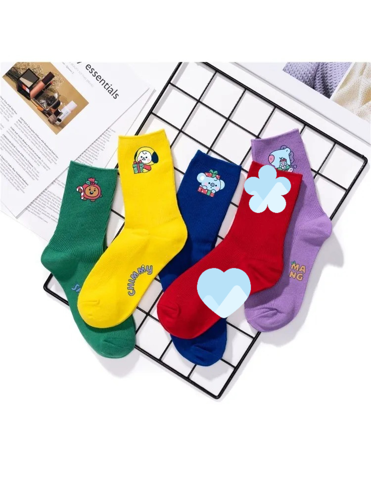 Skarpety BT21 z serii świątecz – Winter Clothing Line recenzja i cena